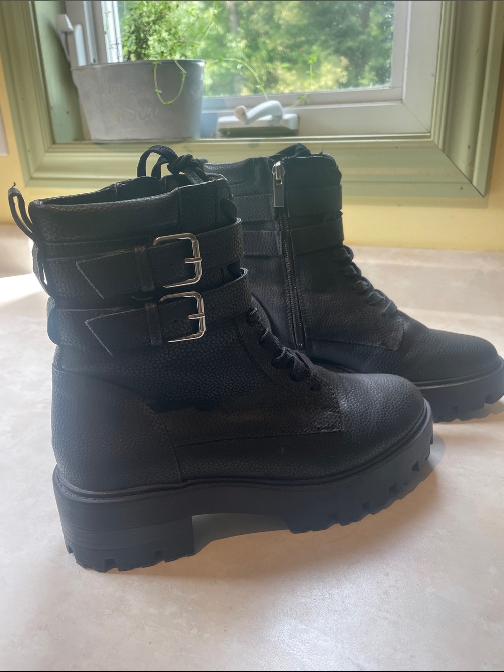 Design Lab Women's Black Combat Ankle Boots with Buckle Straps Size 8
